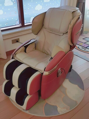 %title插图%num 傲胜(OSIM) 按摩椅 大天王2代 高端按摩椅家用 全身多功能【智慧双芯】OS-870 优雅黄