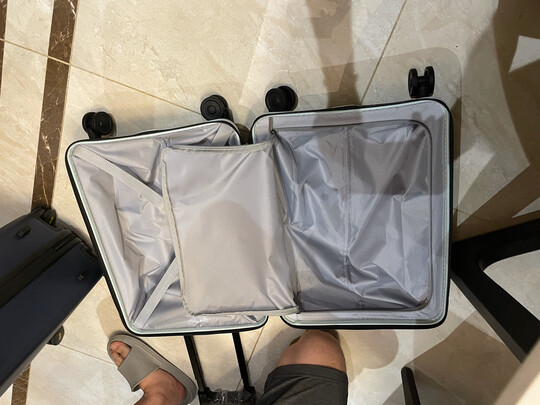小米小米旅行箱|用户揭秘小米小米旅行箱 青春款24英寸 绿色拉杆箱好吗,入手解密评测真相