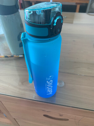 水杯