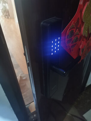智能门锁