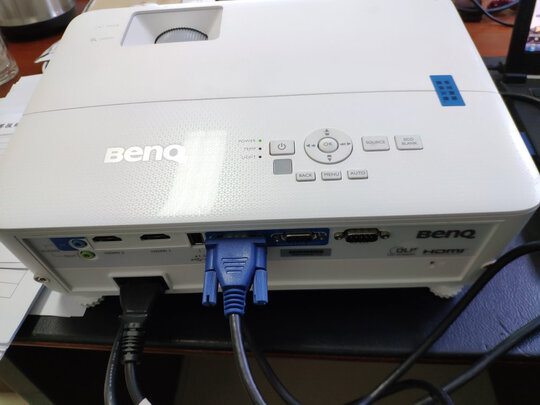 明基MU607投影仪怎么样？用后一周讲良心感受