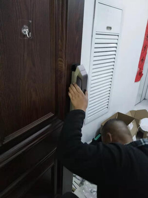 德施曼R7P指纹锁怎么样?用后一周极度失望了？内幕真相