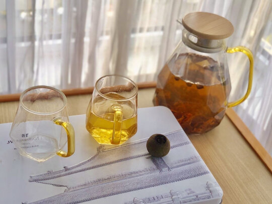 玻璃水杯