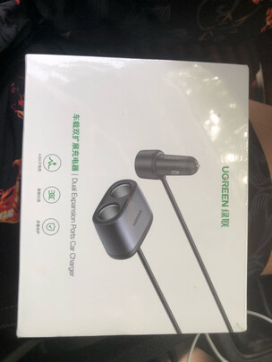 车载充电器