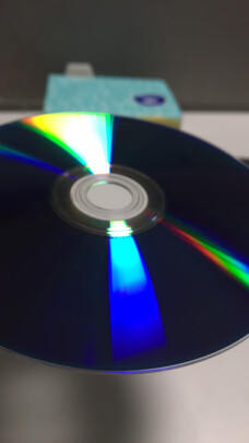 铭大金碟DVD-R 16速与纽曼CD-R哪款更好？哪个结实耐用？