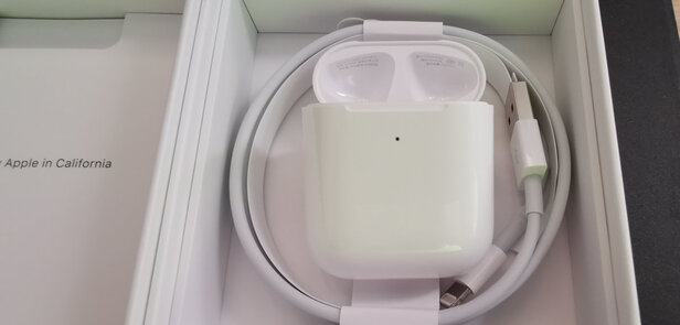 APPLE苹果airpods耳机|APPLE苹果airpods耳机怎么样上手一周说讲感受