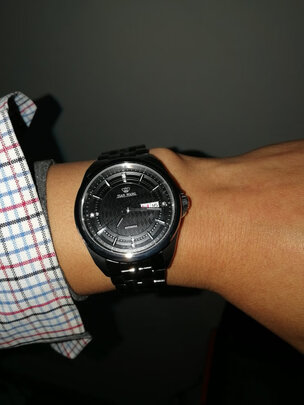 天王机械男表怎么样？说实话上档次吗？