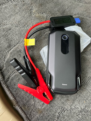 汽车应急启动电源