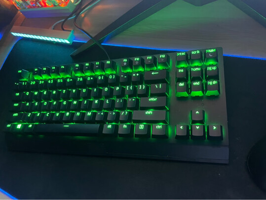 商家爆料 雷蛇黑寡妇蜘蛛x 竞技版背光款键盘怎么样 实话实说 真的有那么不好吗 宝贝屋礼物网