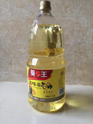 三,多力葵花籽油900ml网友对比评测