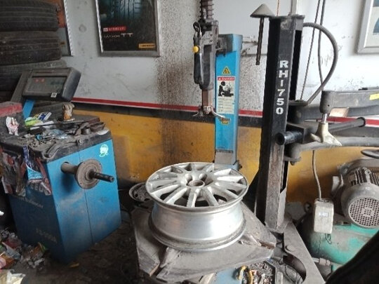 汽车轮胎