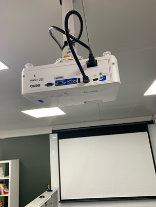 明基MU607投影仪怎么样？用后一周讲良心感受