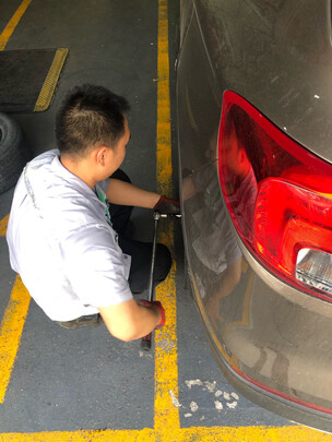 汽车轮胎