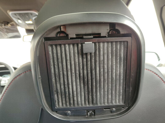 车载空气净化器