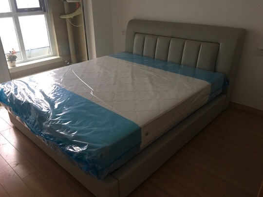 弹簧床垫
