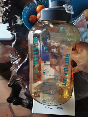 运动水壶