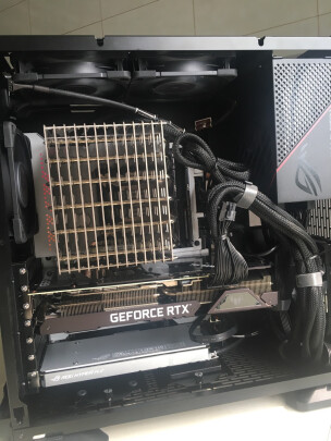 主板|华硕ROG MAXIMUS Z690 FORMULA主板怎么样？内幕使用评测揭秘