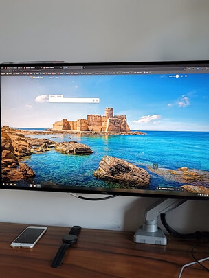 %title插图%num AOC电脑显示器 27英寸4K高清 90W type-c NanoIPS硬屏 HDR400 专业设计办公旋转升降支架U27U2S