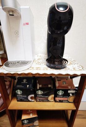 %title插图%num 雀巢多趣酷思(Nescafe Dolce Gusto) Genio S Plus小精灵咖啡机 炫影黑 新增预浸泡功能