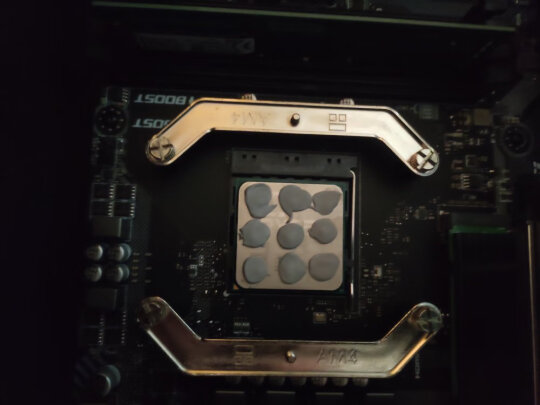 %title插图%num 利民(Thermalright)AX120 刺客 CPU风冷散热器 双平台S-FDB轴承 附带TF7硅脂