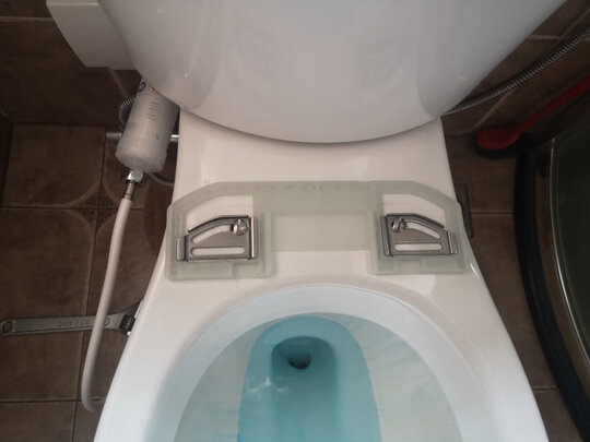 科勒马桶盖拆卸视频