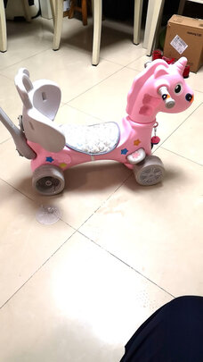 儿童摇摇马