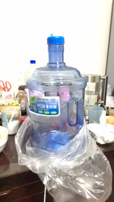 纯净水桶