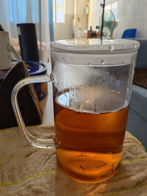 玻璃杯