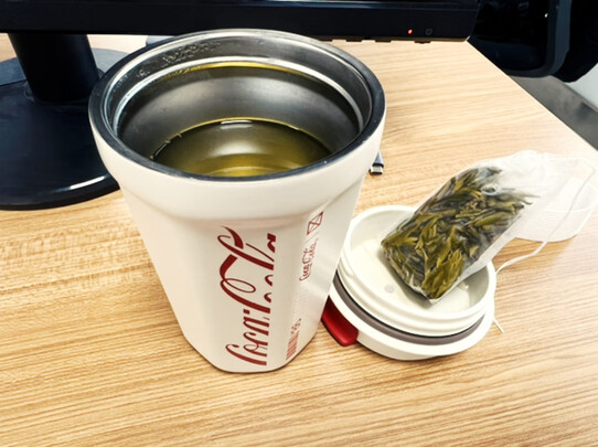 保温杯