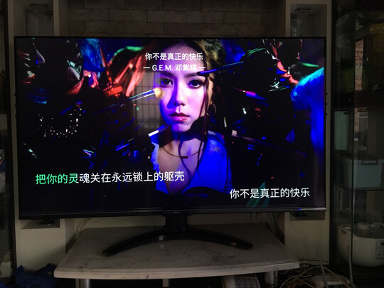 康佳65D3电视|外观展示康佳65d3和65v5哪个好哪款画质更清晰？上手讲体验真相