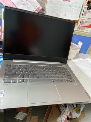 联想(lenovo)小新14英寸学生商务办公2019款轻薄笔记本电脑【256g固态