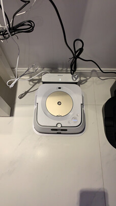 iRobotBraava|外观展示iRobot智能洗地擦地拖地机器人真实使用感受？不看后悔了？