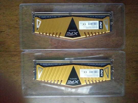 威刚XPG Z1 DDR4 3200 16GB×2究竟怎么样？性能够不够强？散热超快吗？