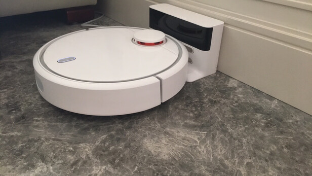 米家 扫地机器人1S怎么样?使用三个月彻底爱上了,内幕揭秘
