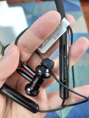 小米小米蓝牙耳机Line|小米小米蓝牙耳机Line Free 黑色真实使用感受？真相必看