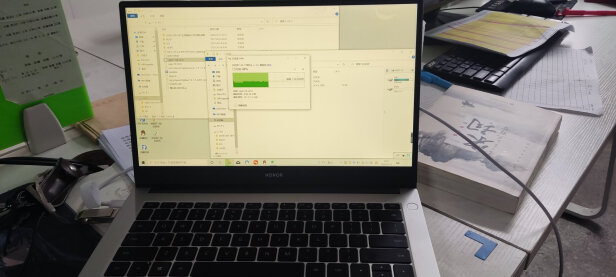%title插图%num 荣耀笔记本 MagicBook X 14 2021 14英寸全面屏轻薄笔记本电脑 (i3 10110U 8GB 256GB多屏协同)冰河银