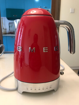 SMEG斯麦格电热水壶怎么样？到底好不好用？说真相