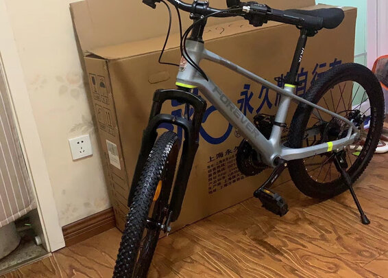 儿童自行车