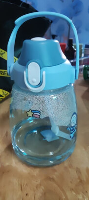 水杯