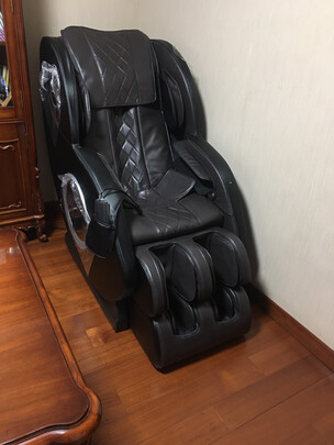 按摩椅|消费者诉说欧利华A11按摩椅到底怎么样？上手一周彻底后悔了是吗？