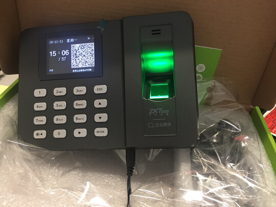 一:选购爱宝kj24考勤机建议