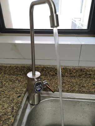 沁园小白鲸S600净水器后悔入坑晚了!全方位暴力评测