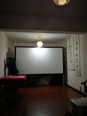 投影幕布|客观评价艾瑞尔折叠投影幕布怎么样？上手三周说真相