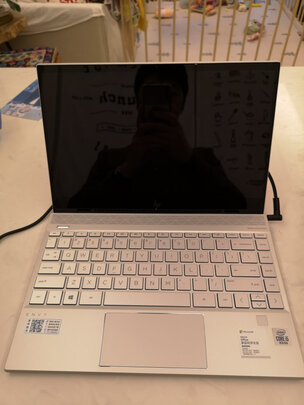 散热对比测评：惠普envyx360和envy13区别哪个好？