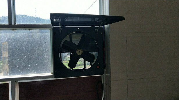 三,雷士(nvc)厨房抽风机网友对比评测