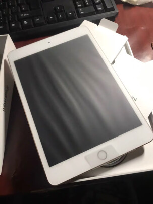 Apple iPad mini好不好？手感好吗？清晰流畅吗 