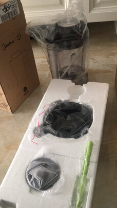 破壁机|【电商快报】美的破壁机对比九阳破壁机哪个好？具体区别在哪里？