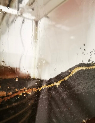 水草泥