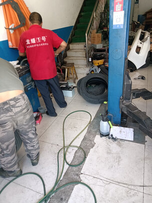 汽车轮胎