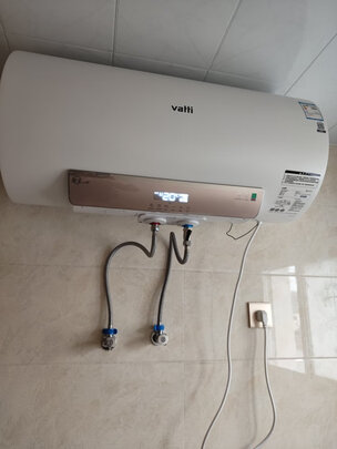 电热水器